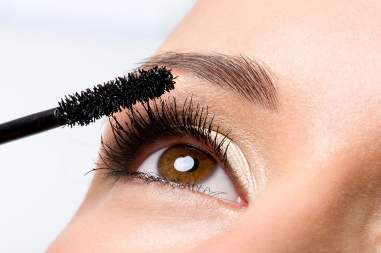 Top Mascara Brands In 2024 (Reviewed & Ranked)